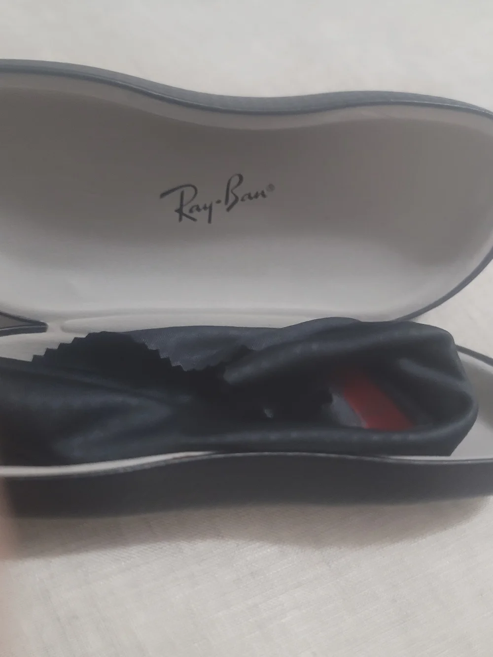 Ray-Ban Black Protective Glasses Case